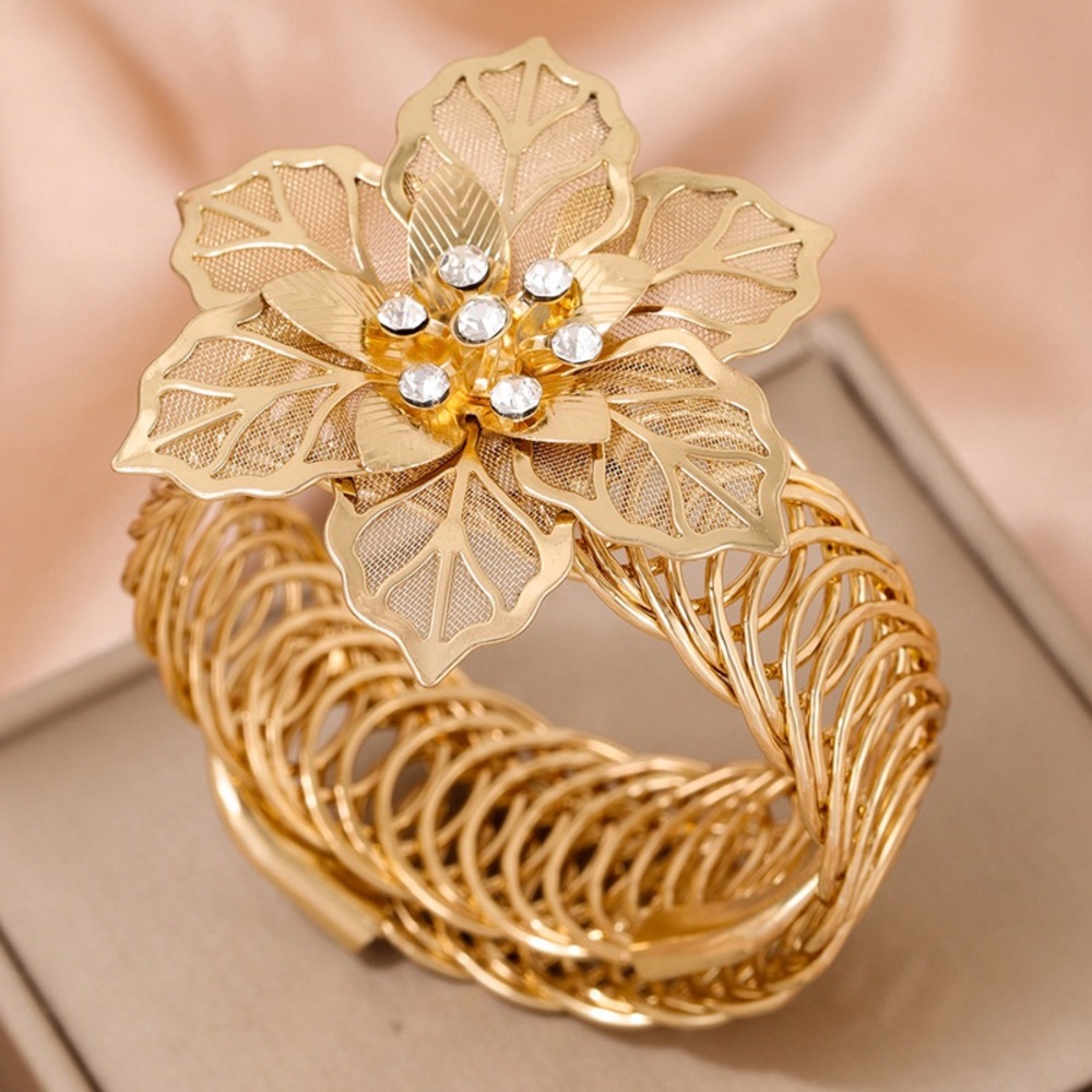 New! Gold Flower Bracelet